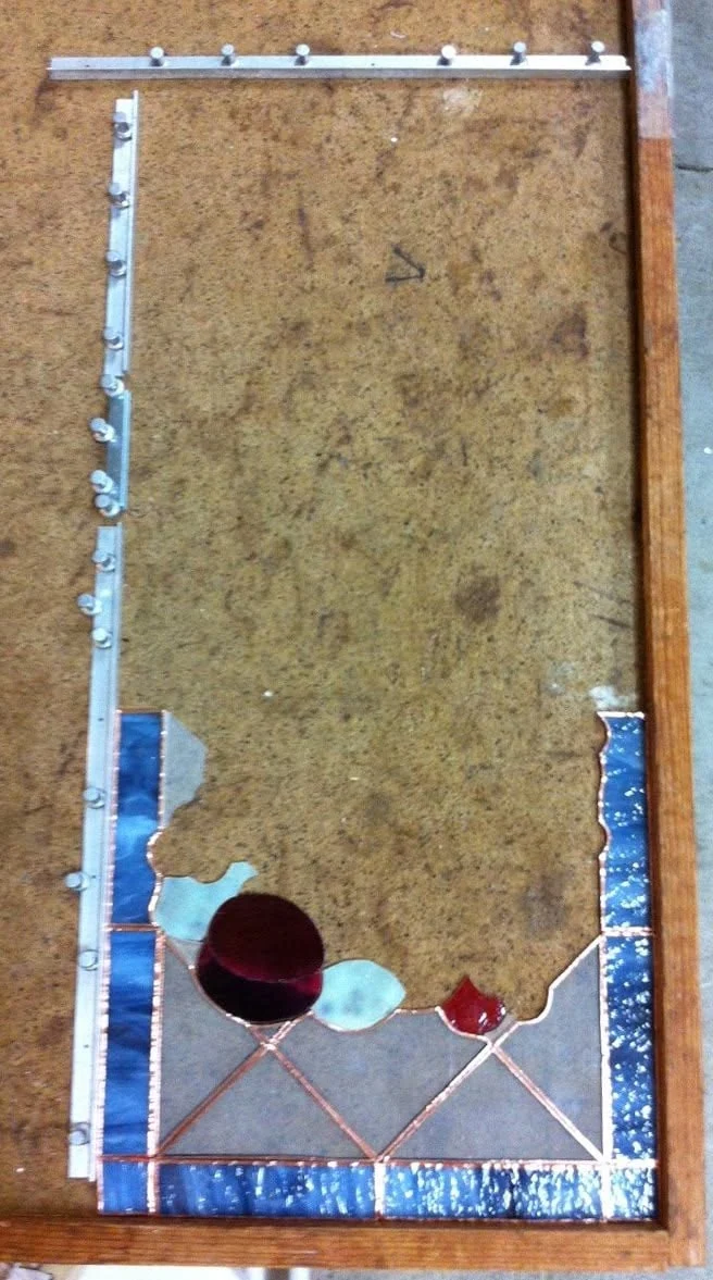 Blue border and colored circles at the beginning of the layout